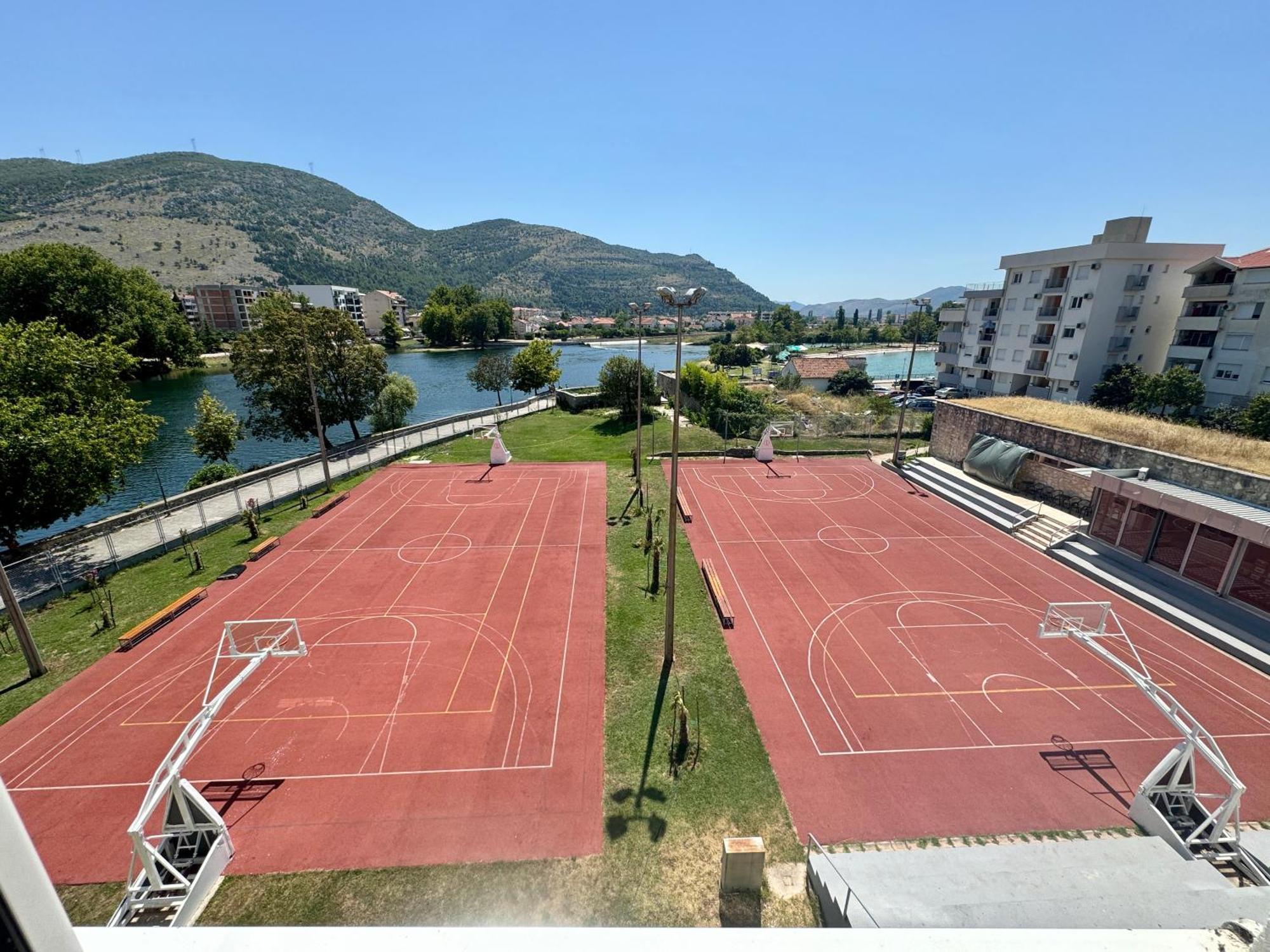 Apartman Srna Trebinje Ngoại thất bức ảnh
